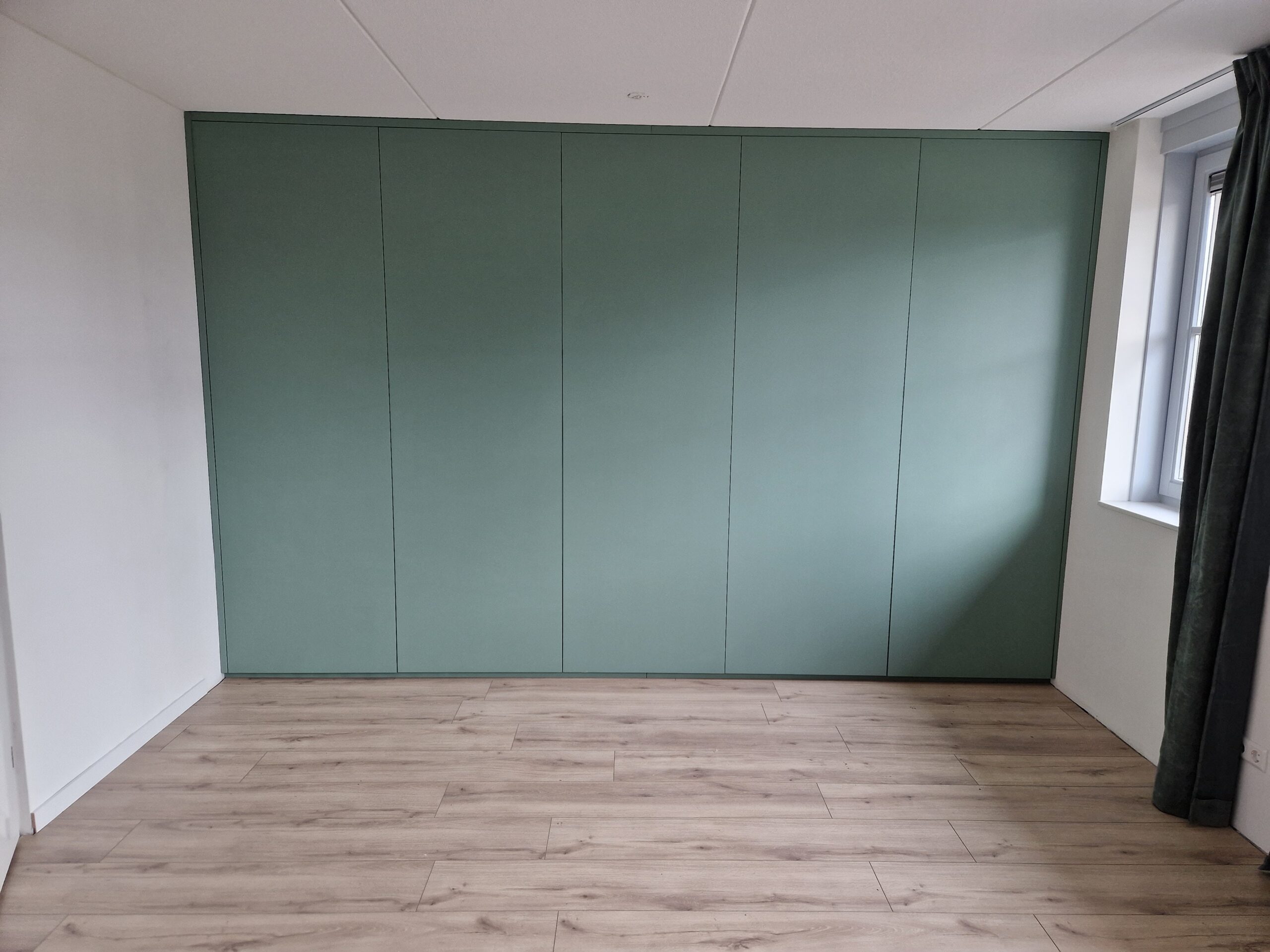 Kledingkast op maat in Hollands Kroon